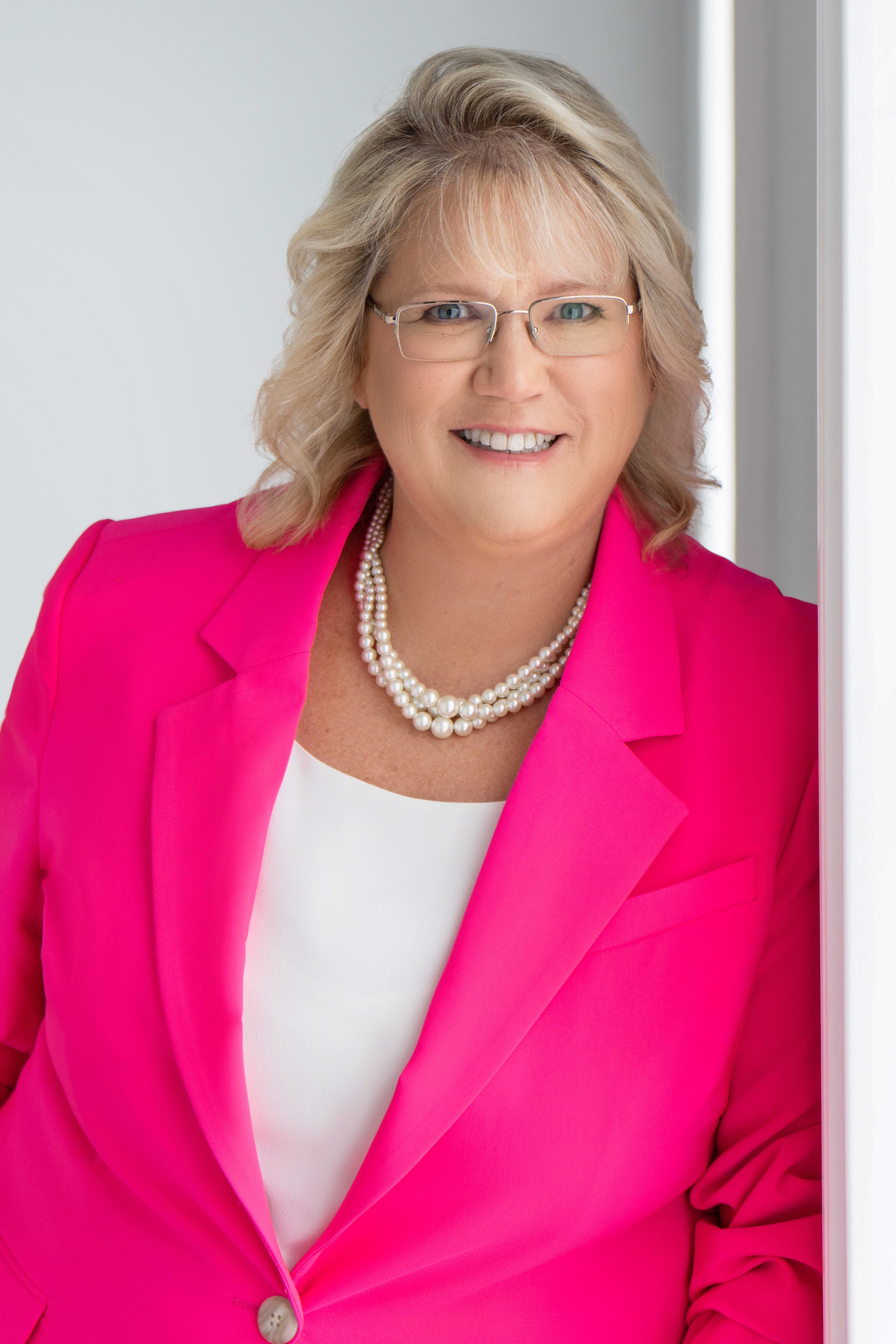 Cyndee Haydon, Broker Associate, waterfront real estate specialist on the Pinellas Gulf Beaches